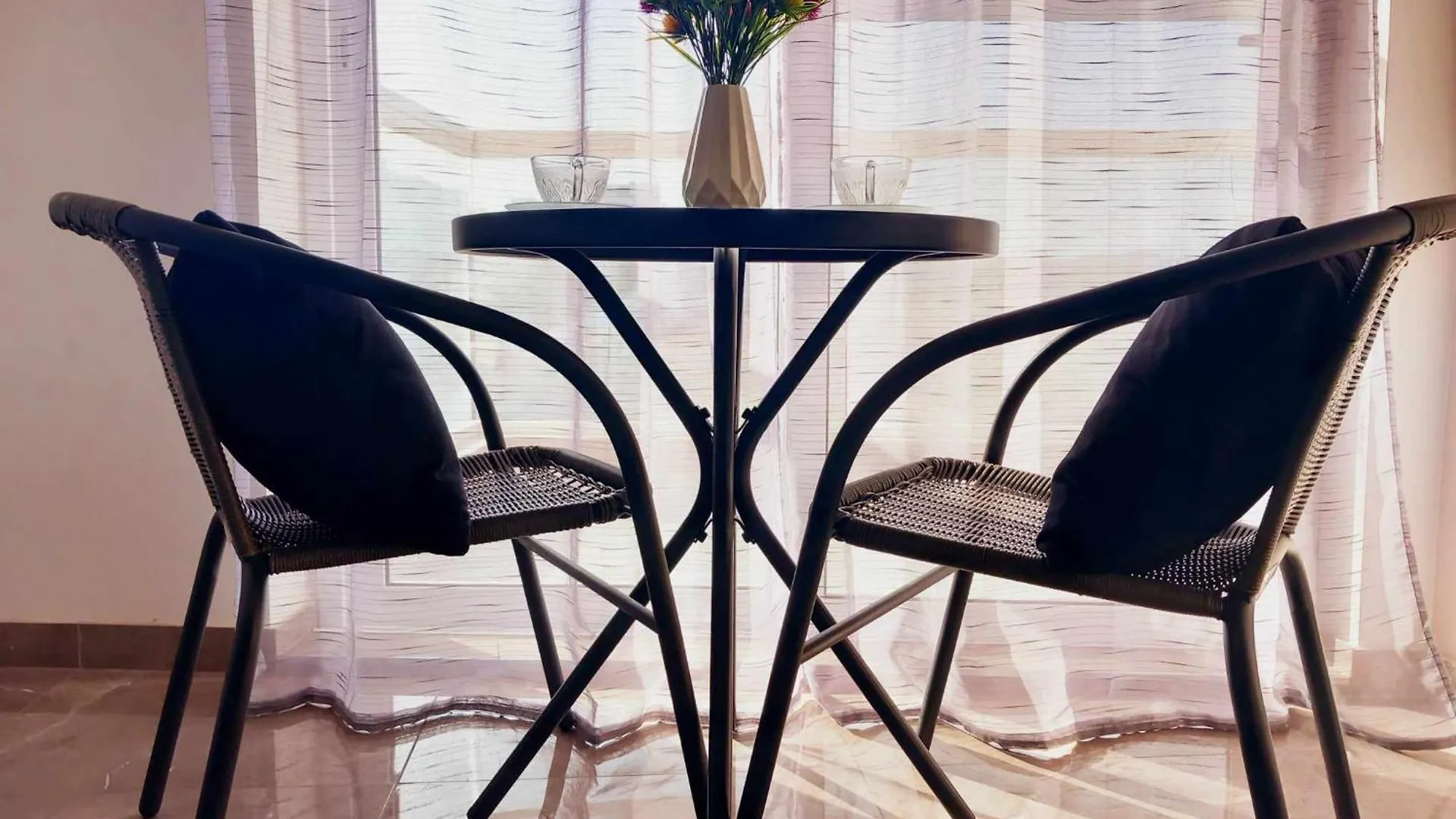 Large, 3 Bedroom Apartment In Marsascala Marsaskala